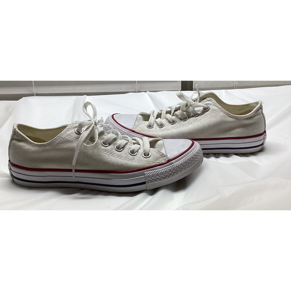 Converse Chuck Taylor All Star White Size 5.5 M7652